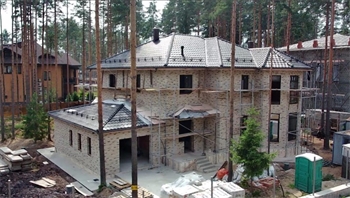 Строительство загородной недвижимости, каменных домов